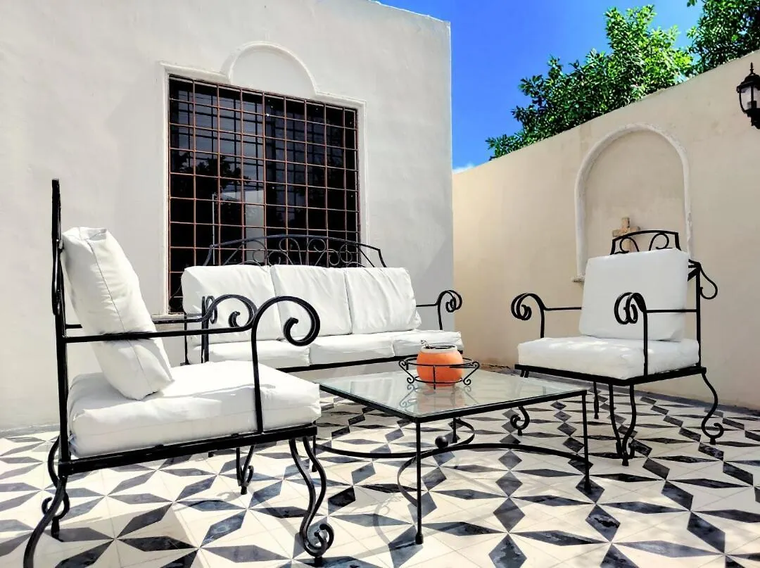 Nueva - Casa Bugambilia Con Alberca Privada Y Cochera 메리다